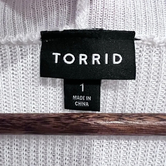 Torrid Cardigan Open Front Sweater Size 1 White Striped Pockets Long Sleeve Knit - Picture 8 of 12